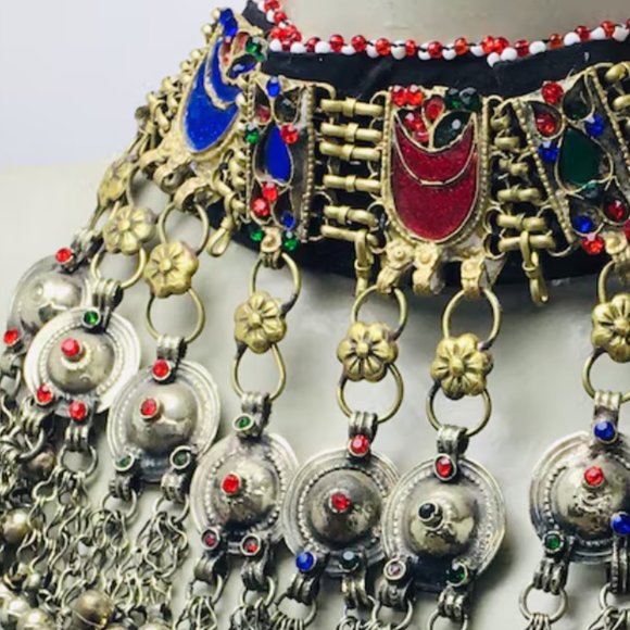 Vintage Choker Necklace, Handcrafted Tribal Collar Choker Necklace With Dangling - Picture 14 of 16